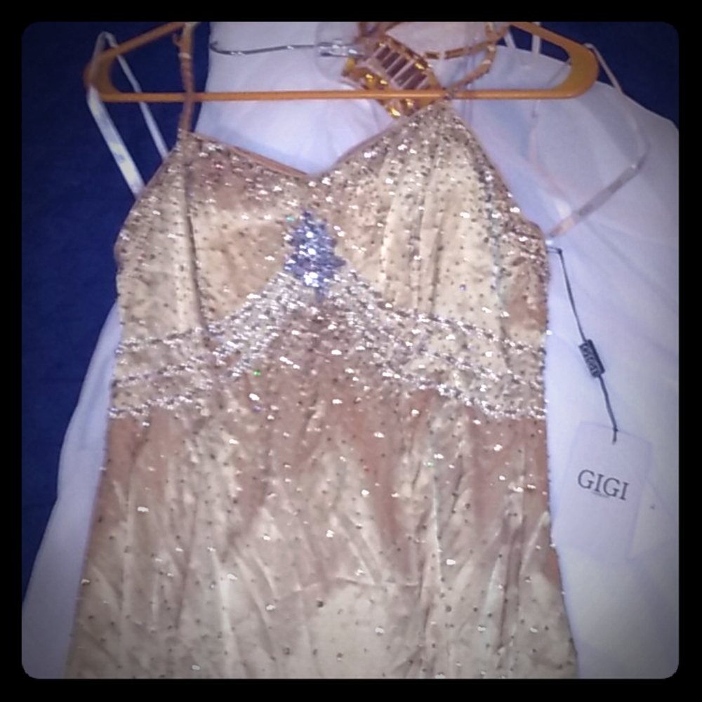 GIGI GOLD PROM DRESS